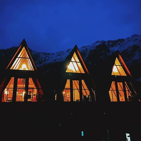 Pyramid Kazbegi Stepantsminda Exterior foto